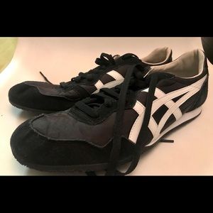 Onitsuka Tiger by ASICS style D109L